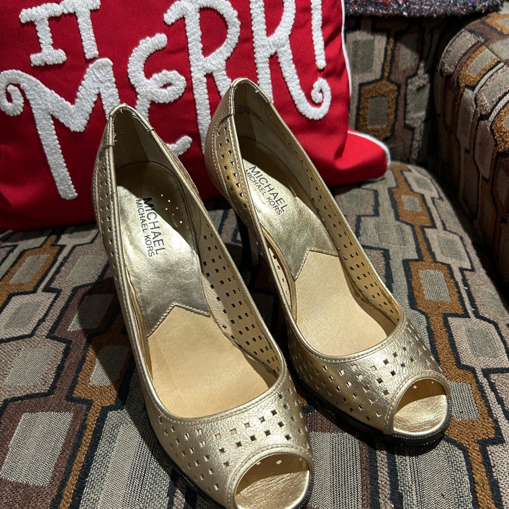 Michael Kors Metallic Gold Peep Toe Heels